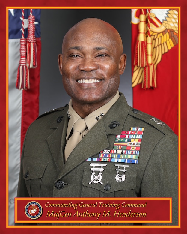 MajGen Henderson Command Photo