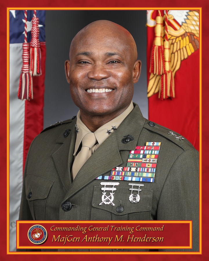 MajGen Henderson Command Photo