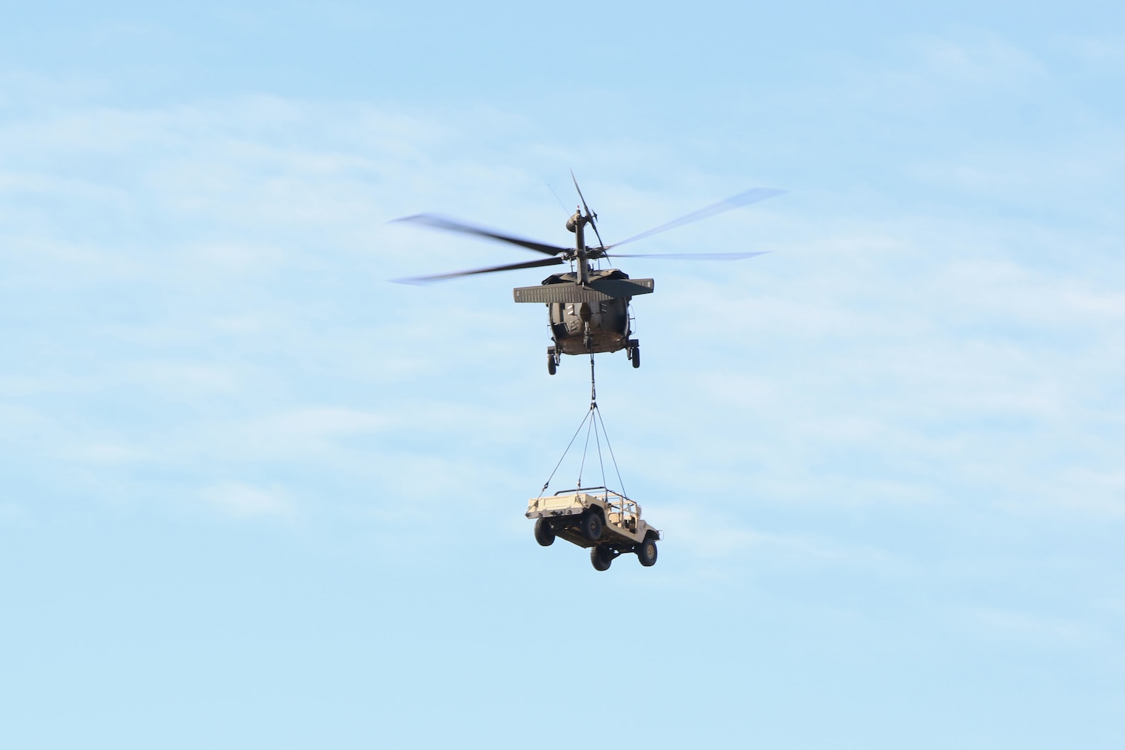 Red Dragons Hone Sling Load Skills During Drill Weekend > New Hampshire 