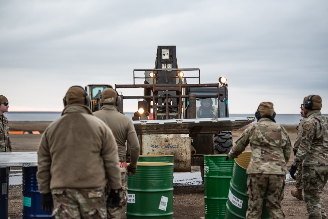 Members of the Kentucky Air National Guard’s 123rd Airlift Wing conduct a combat offload of cargo from a C-130J Super Hercules aircraft in Wainwright, Alaska, as part of Operation Arctic Haven Sept. 2, 2024.