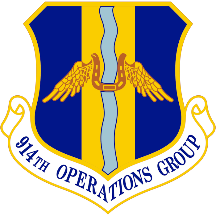 Winged horseshoe on a shield. Reads, "914th OPERATIONS GROUP.