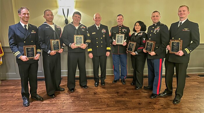 Mississippi Council of the Navy League Honors Military Members