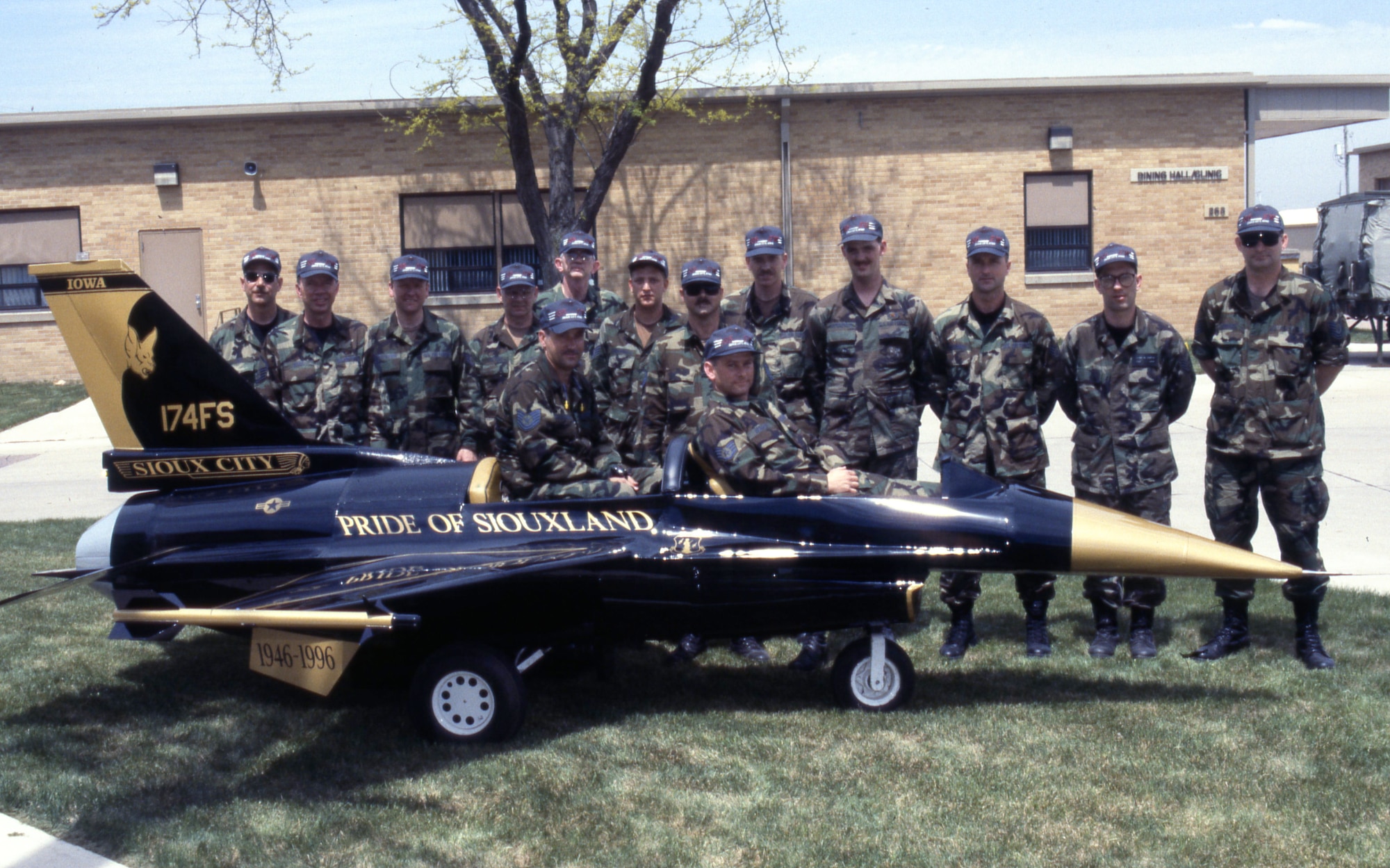 Airmen Group photo