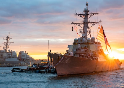 The Arleigh Burke-class guided-missile destroyer USS McFaul  (DDG 74) returns to its homeport at Naval Station Norfolk after a 8-month deployment to the U.S.