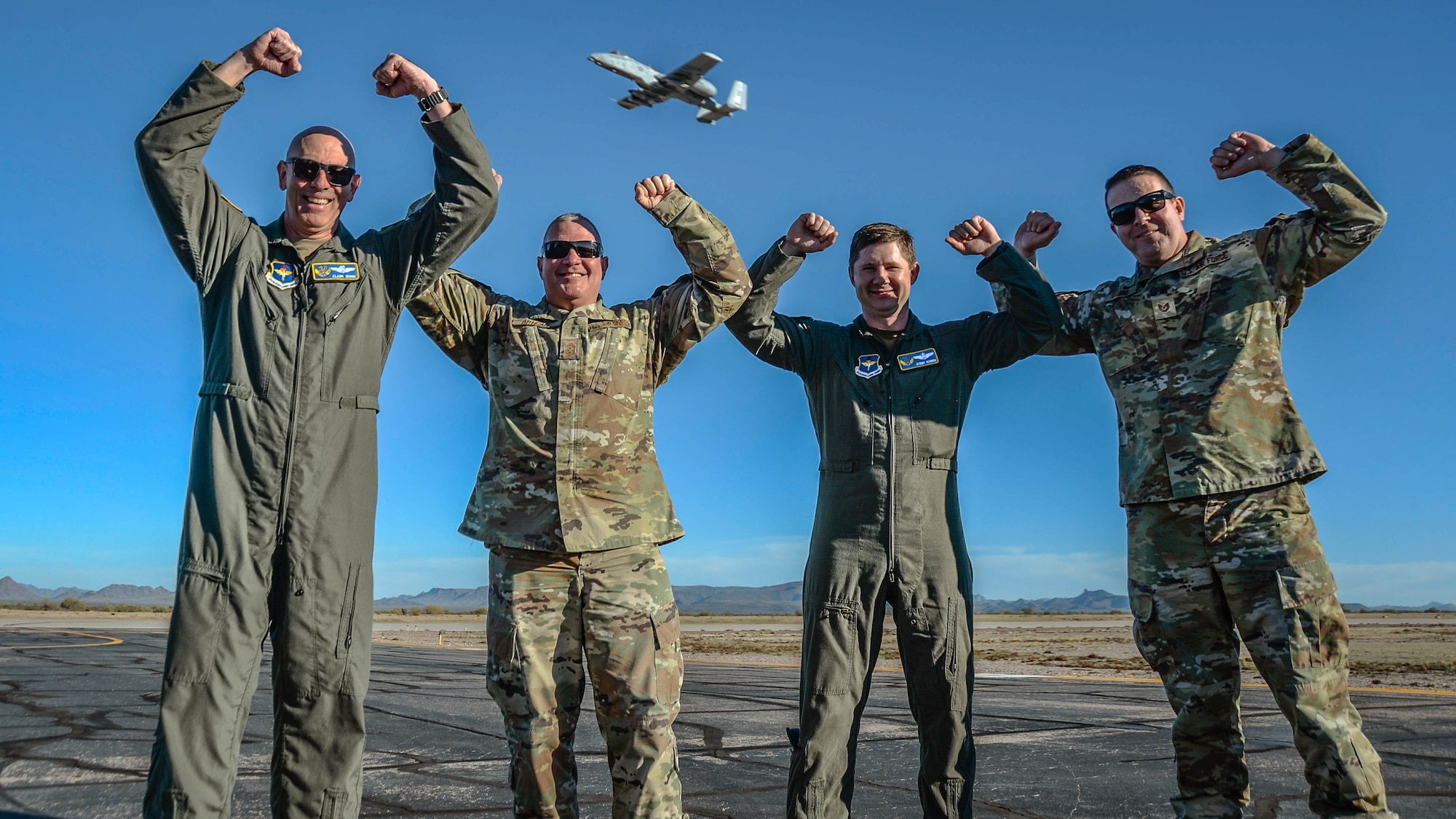 19th Air Force command team visits Luke AFB