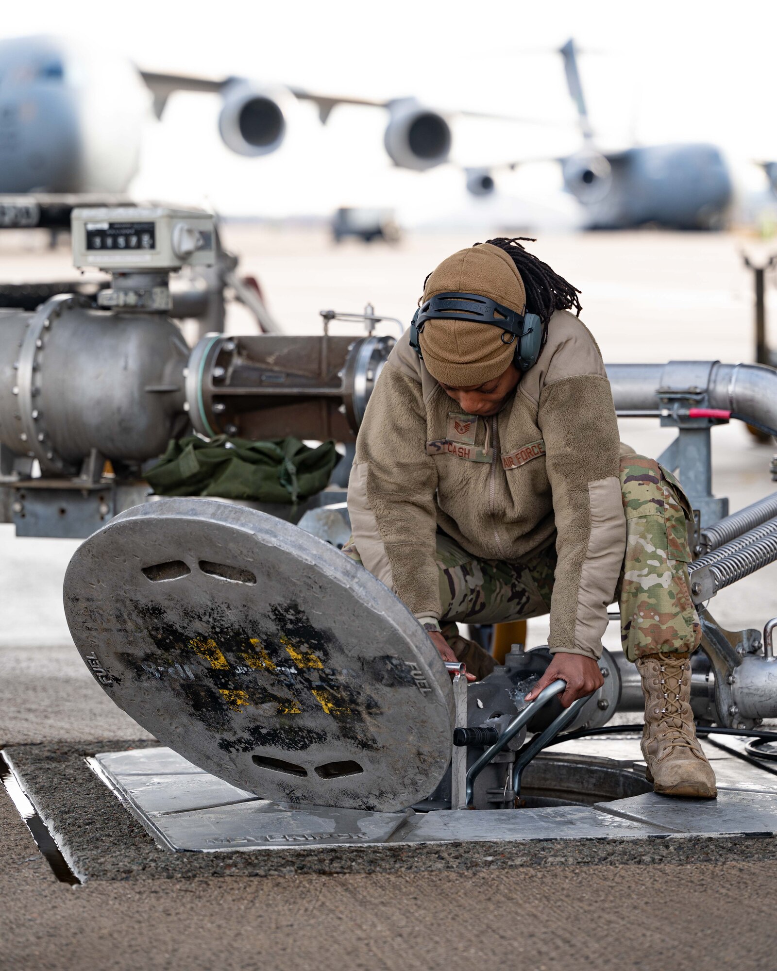 The 86th LRS Fuels Management Flight refuels a C-17 on the Ramstein Air Base flightline.