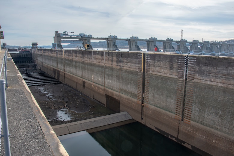 Captain Anthony Meldahl Locks and Dam