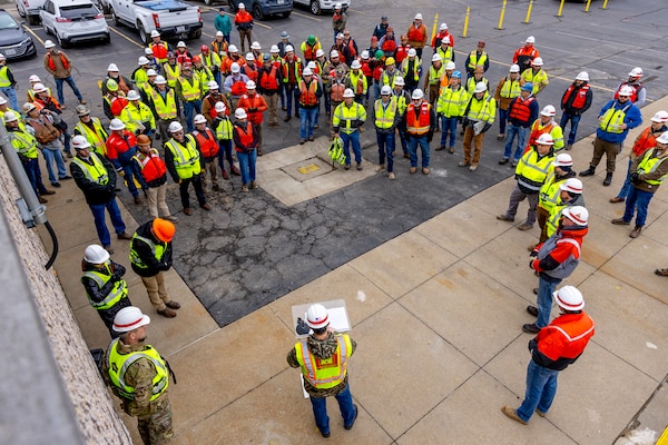 The Pittsburgh District is soliciting construction proposals to replace the aging and deteriorated 56-foot-wide by 360-foot-long auxiliary chamber with a new 110-foot-wide by 600-foot-long primary chamber.