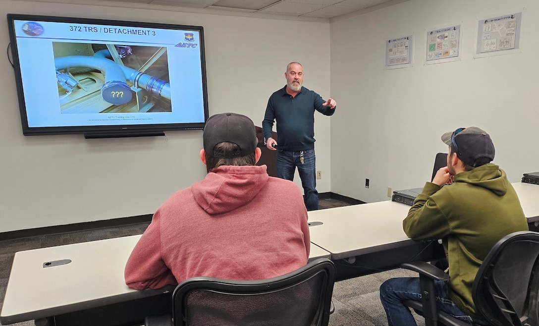 Dennis Nevitt, Maintenance Training Instructor, conducts a class at Hill Air Force Base. Nevitt teaches depot-level courses and training sessions to meet the specific needs of personnel at that location.