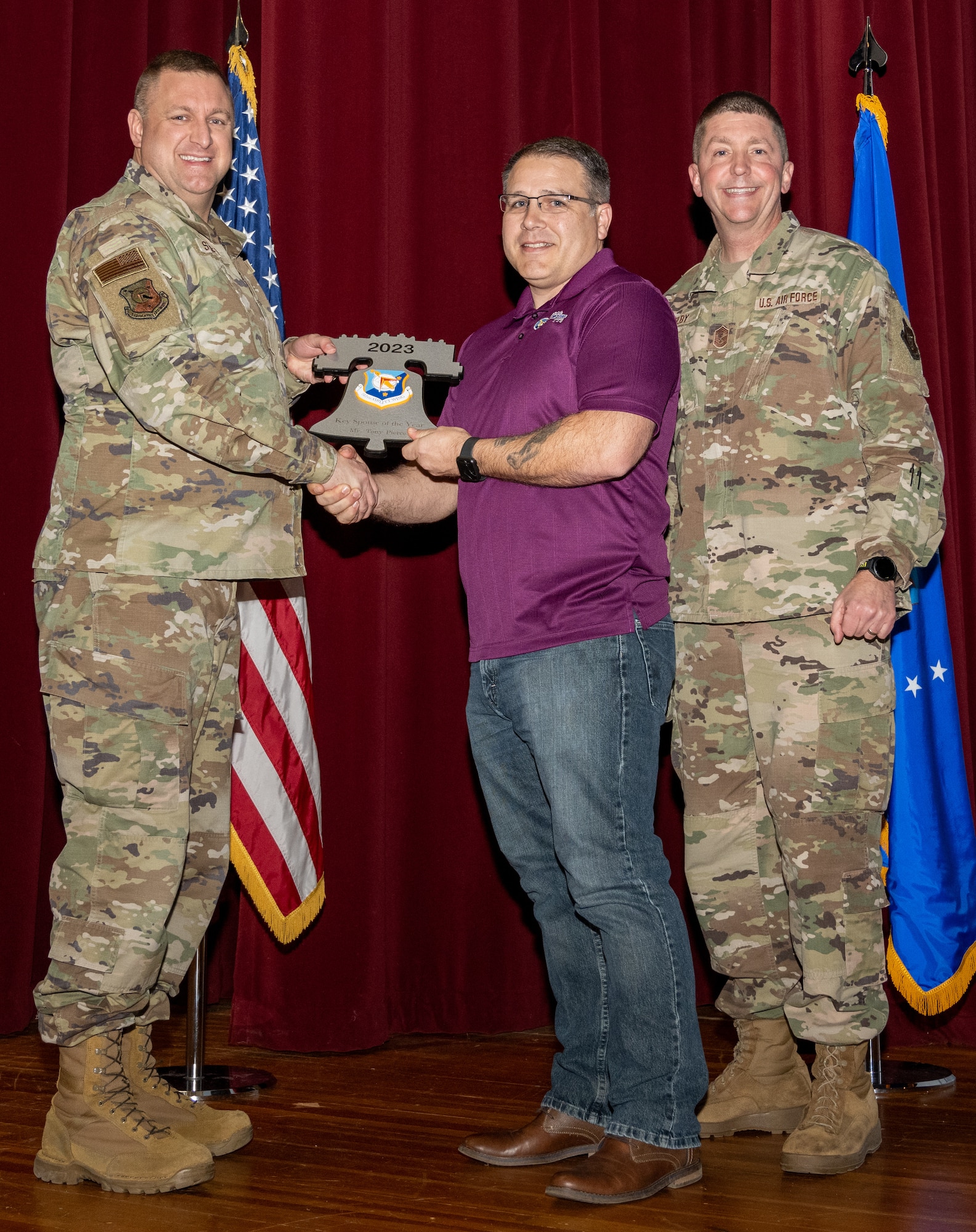 Pierce receives award