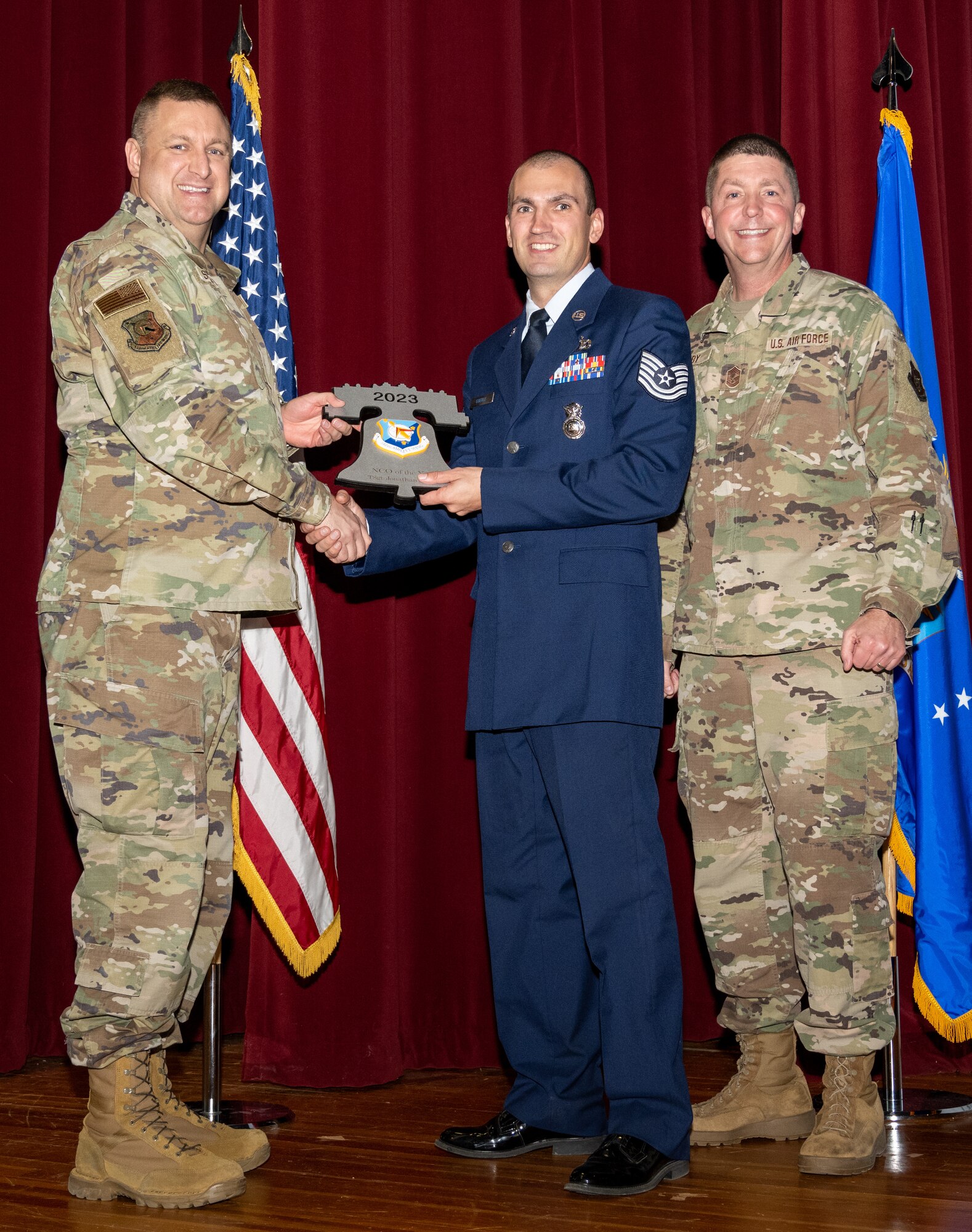 Eberle receives award