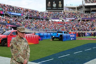 Chief of Army Reserve at NFL Pro Bowl