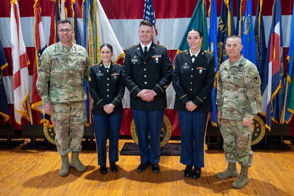Mobilization Support Brigade Soldiers graduate Basic Leader Course