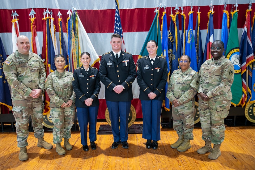 Mobilization Support Brigade Soldiers graduate Basic Leader Course