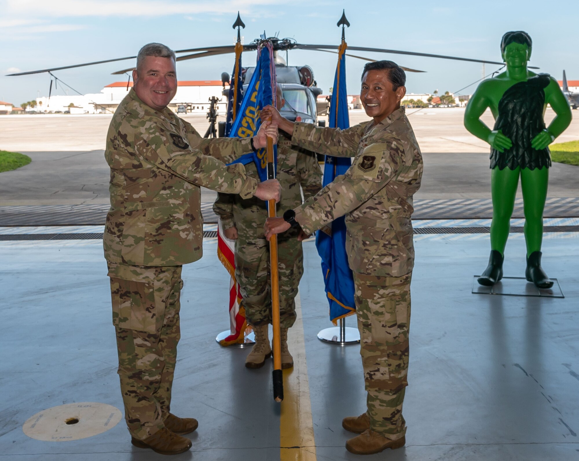 301st Rescue Squadron welcomes new commander