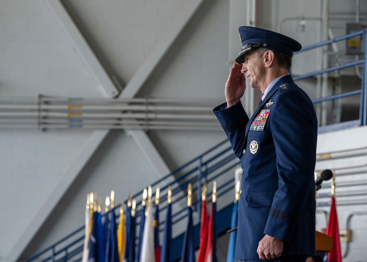 Photo of U.S. Air Force General rendering a salute