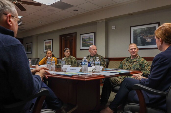 Ms. Skelly tours MCAS Beaufort