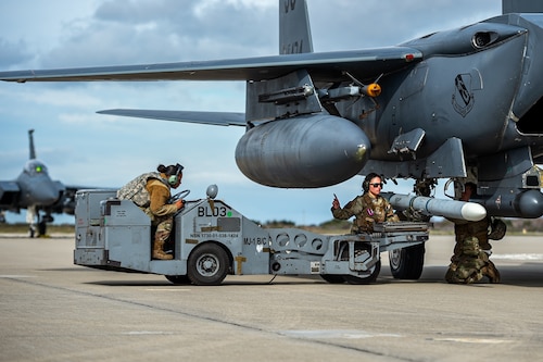 4th Fighter Wing weapons load