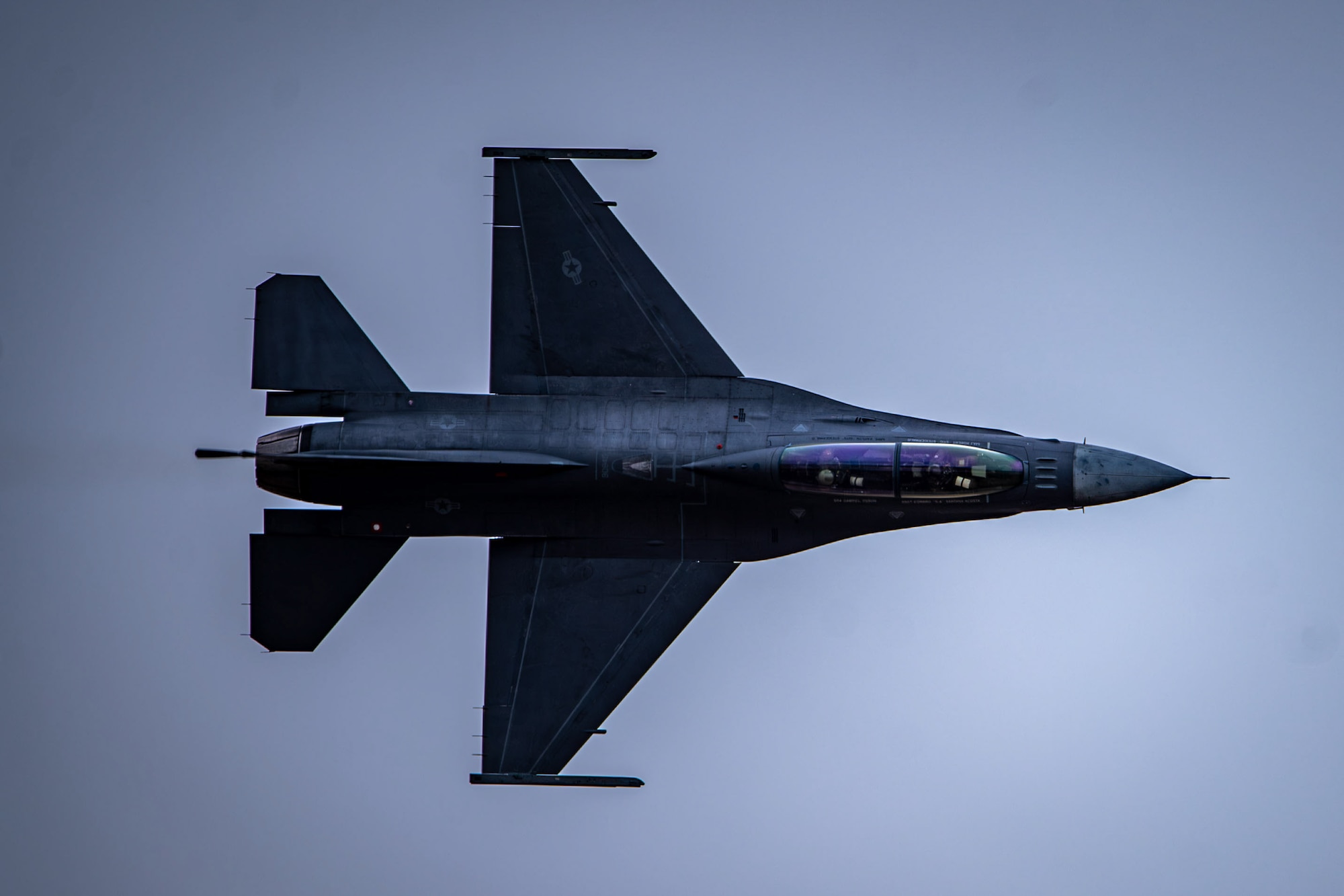 F-16 aircraft flies right