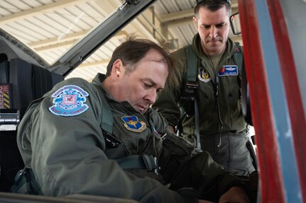 39th Flying Training Squadron hosts Fiesta dignitaries for T-38 orientation flight