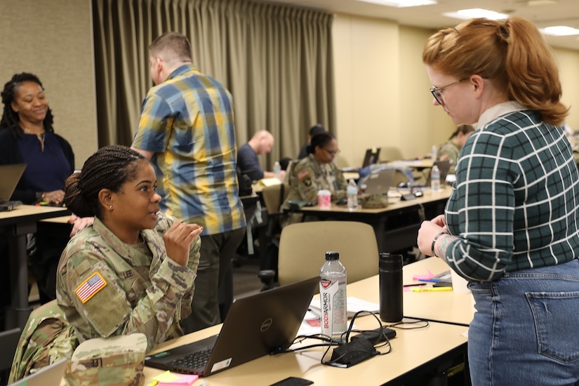 Human Resources Command supports IMA Soldiers through workshop
