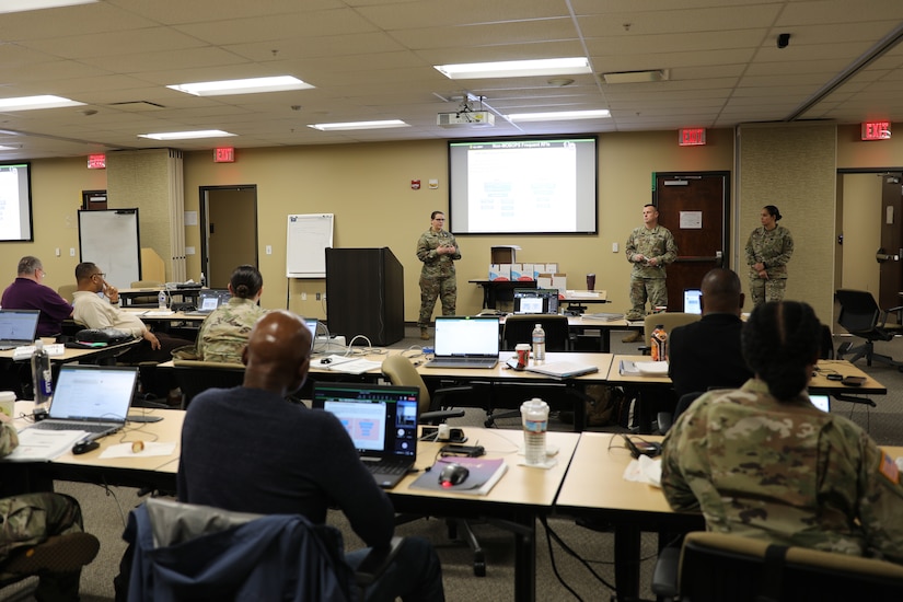 Human Resources Command supports IMA Soldiers through workshop