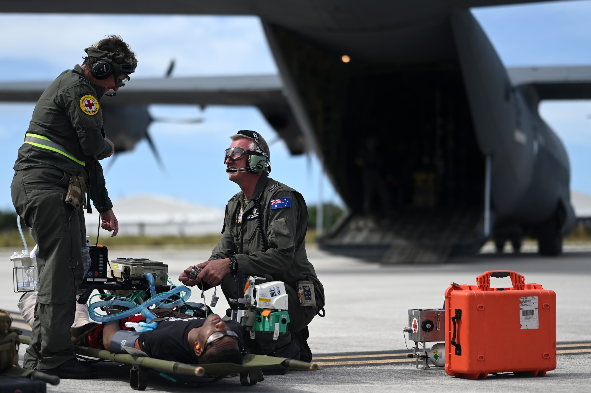 RAAF aviators treat a simulated patient.