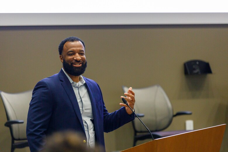 Quincy Alexander, ERDC project administration and management team lead for the I-ACED program/chief, ITL Software Engineer and Informatics Division, addresses visitors during the visit.