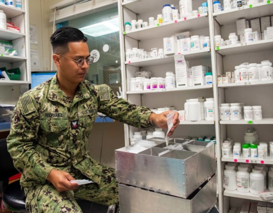Navy corpsman organizes medicine