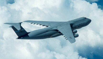 Lockheed C-5 Galaxy in flight