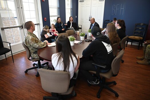  Meeting at table