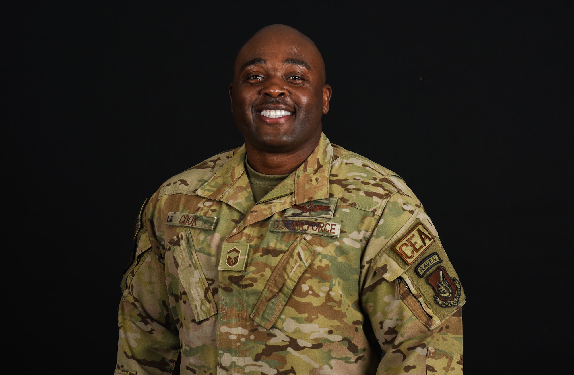 Photo of Airman.