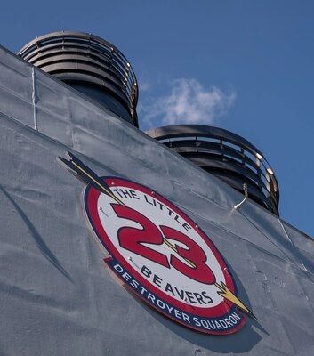 USS Russell Completes First Deployment Milestone - Arrives in Pearl Harbor [Image 5 of 14]