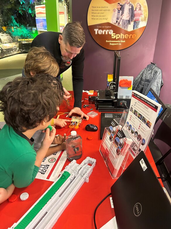 Several teammates from the Louisville District Engineering Division volunteered for Engineering Days at the Louisville Science Center Feb. 16-17, 2024.