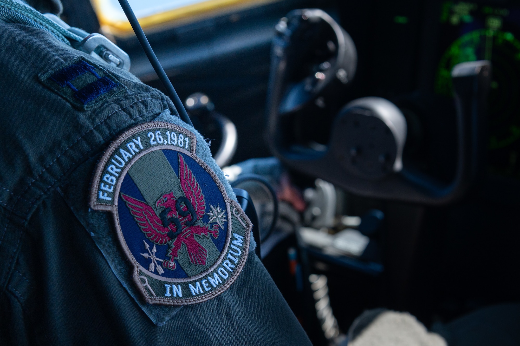Pilot wears STRAY 59 memorial patch