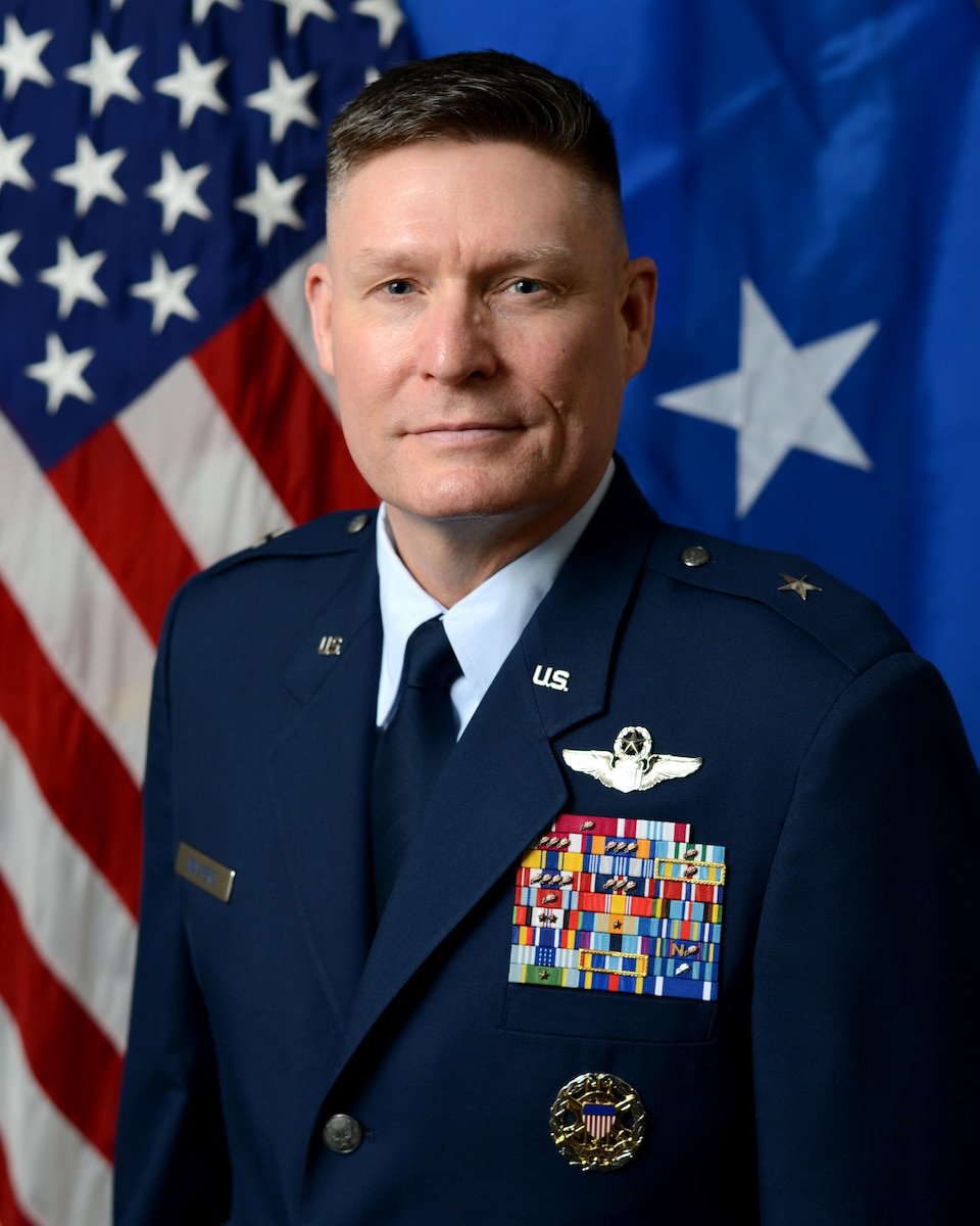 This is the official portrait of Brig. Gen. Michael Walters.