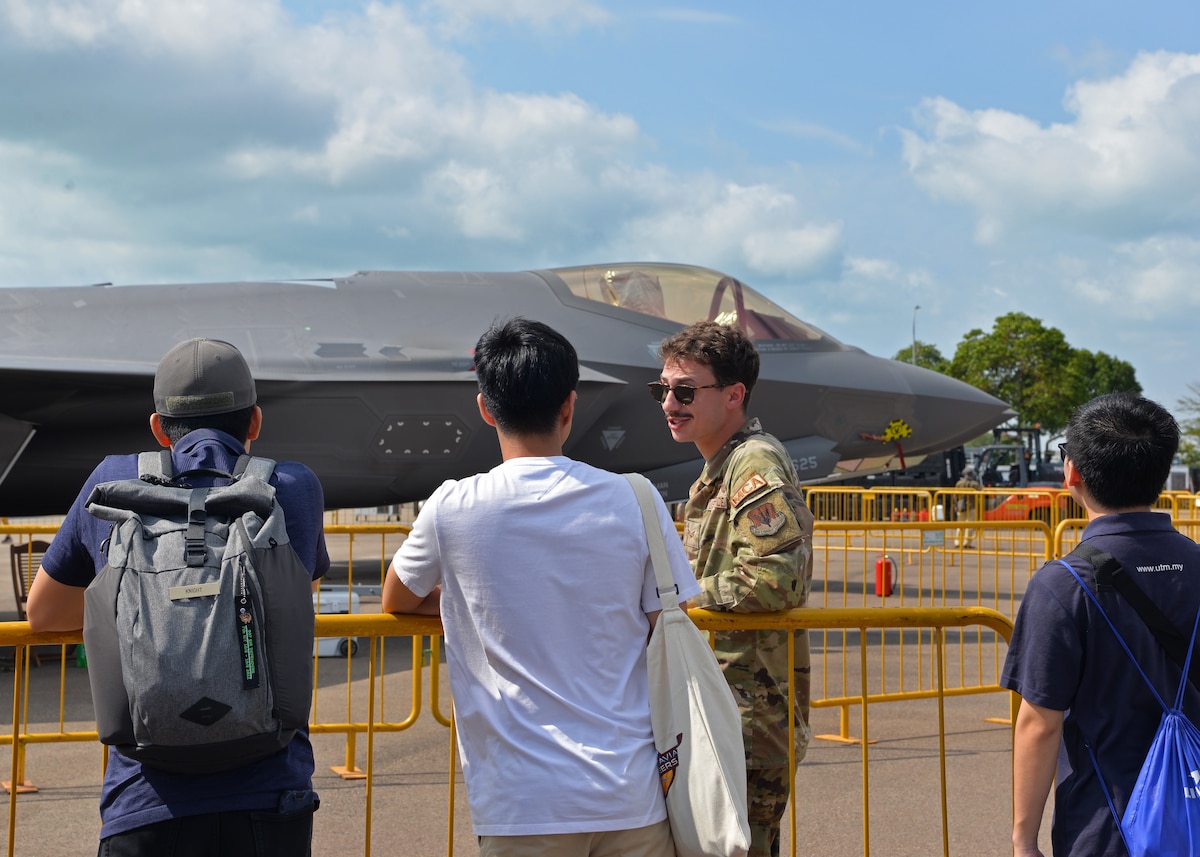DoD participates in Singapore Airshow 2024