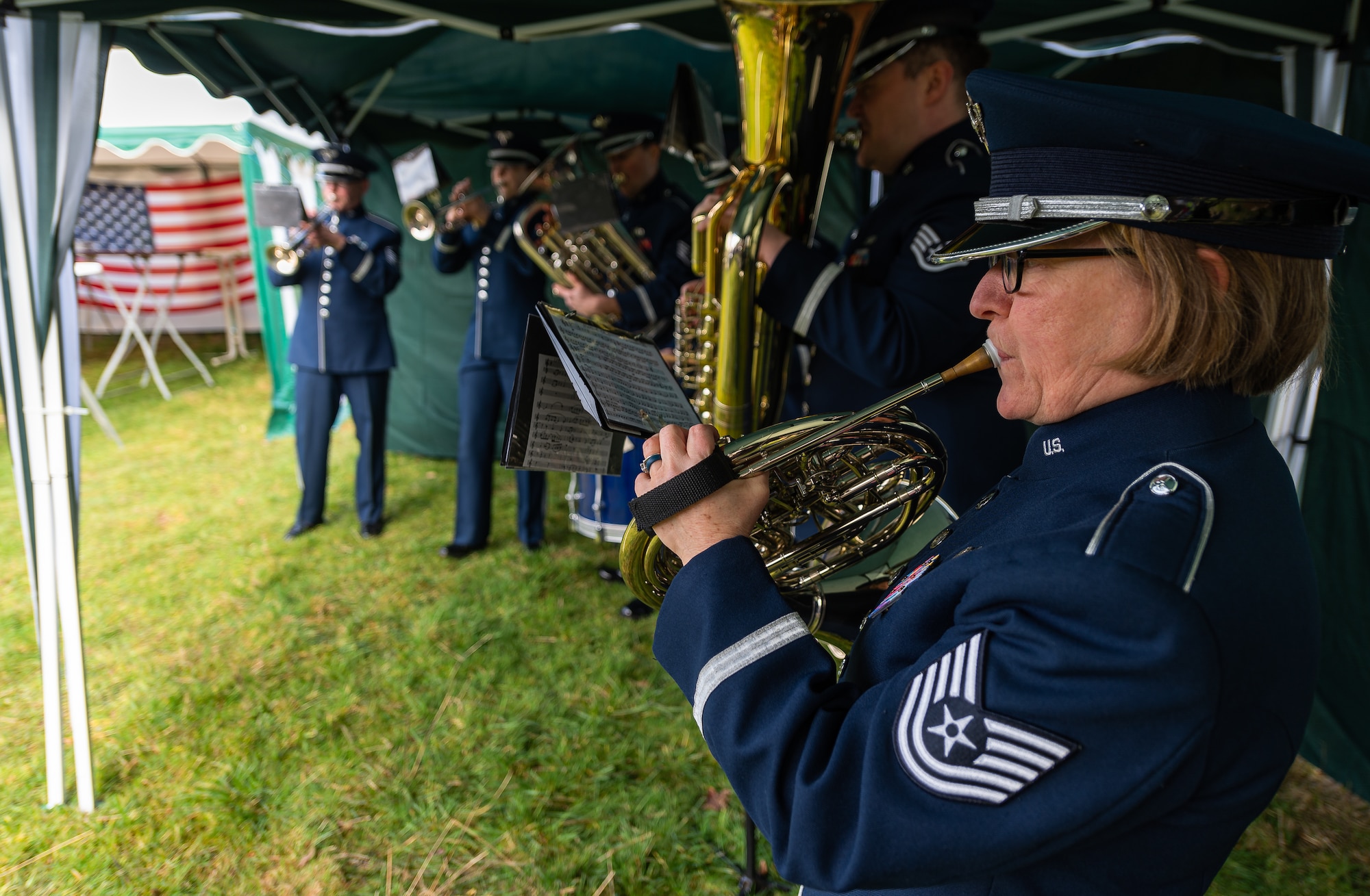 French horn being played