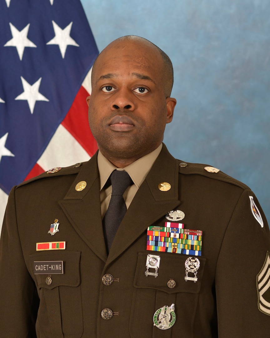 EJPME Distinguished Alumni Spotlight > Joint Chiefs Of Staff > Customer ...