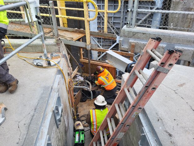 Preparing line bores for the new gudgeons.