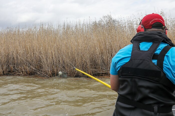 Each year, the Texas Parks and Wildlife Division (TPWD) closes crab fishing with wire mesh crab traps for ten days to give volunteers the opportunity to round up lost and abandoned traps. The closure is traditionally in late February or early March. Unattended traps “ghost fish” and kill blue crabs and other species unnecessarily and can also create a navigation hazard for boaters.
According to a press release from TPWD, since the “Crab Trap Roundup” began 22 years ago, volunteers have removed 42,500 derelict traps, saving an estimated 700,000 blue crabs, a valuable natural resource.
Each year at the Wallisville Lake Project, U.S. Army Corps of Engineers (USACE), Galveston District (SWG) personnel join the Crab Trap Roundup, while they patrol.