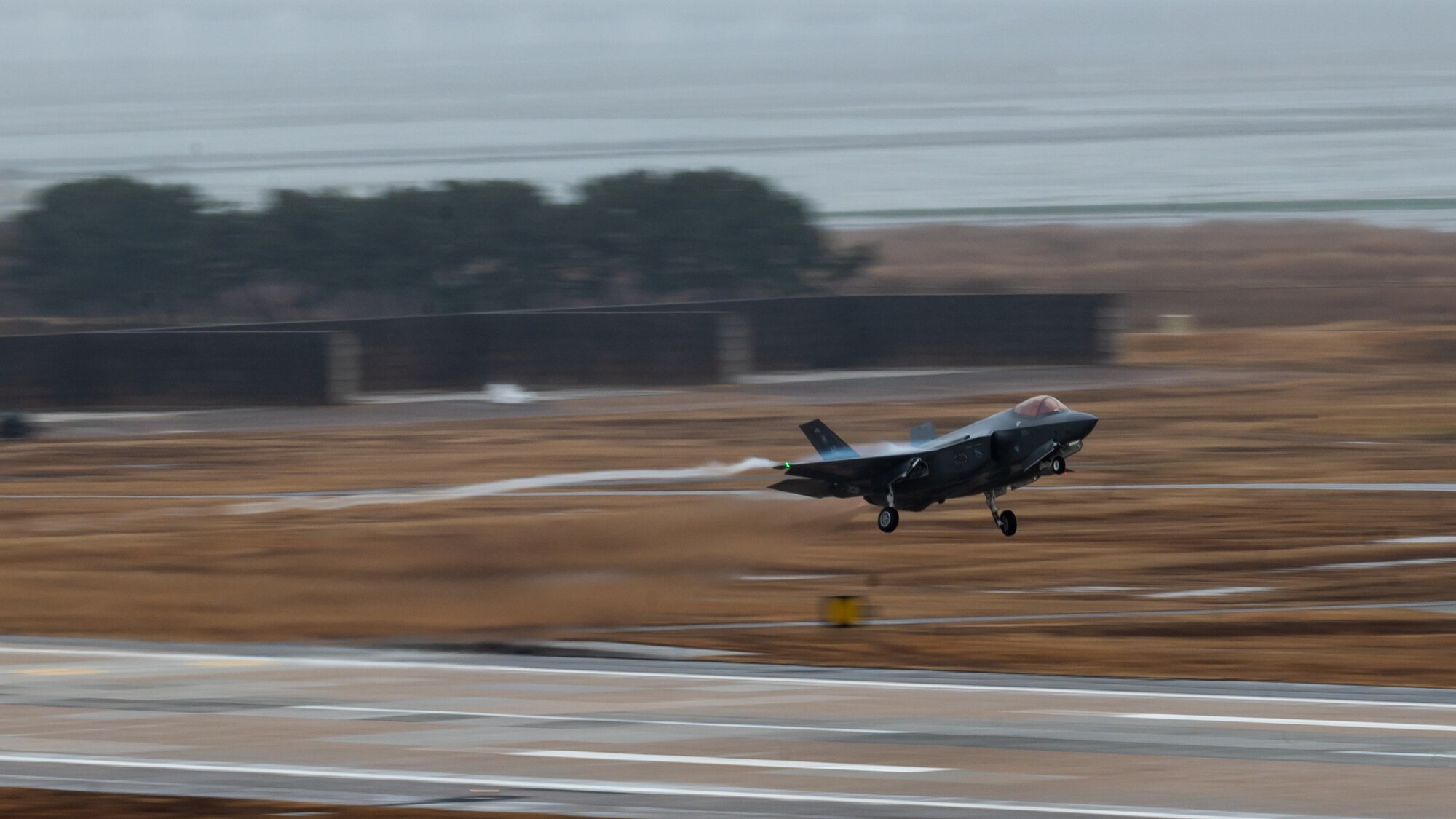 An F-35A Lightning II takes off at Kunsan AB.
