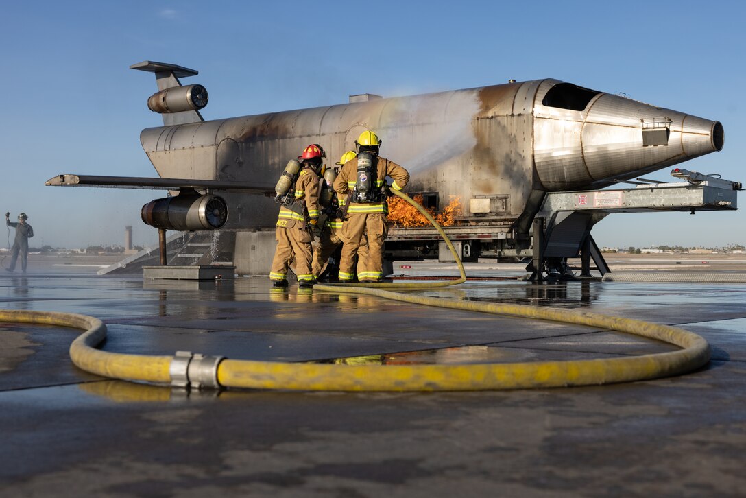 ARFF Simulated Aircraft Fire Training