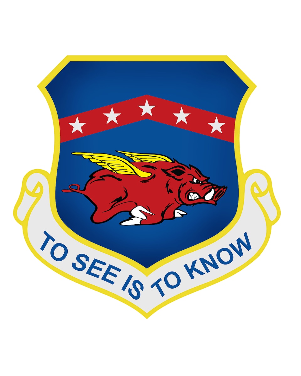 Image of a hog with wings on a shield shaped crest with the words "to see is to know" across the bottom.