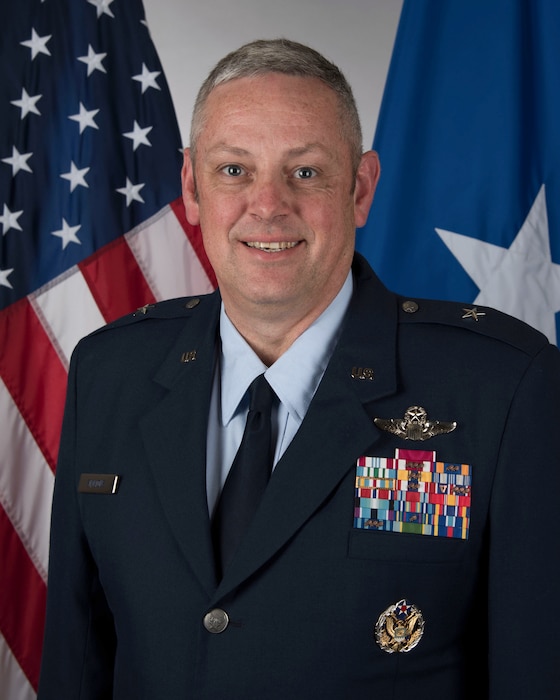 Brigadier Gen Corey Simmons Official Photo.