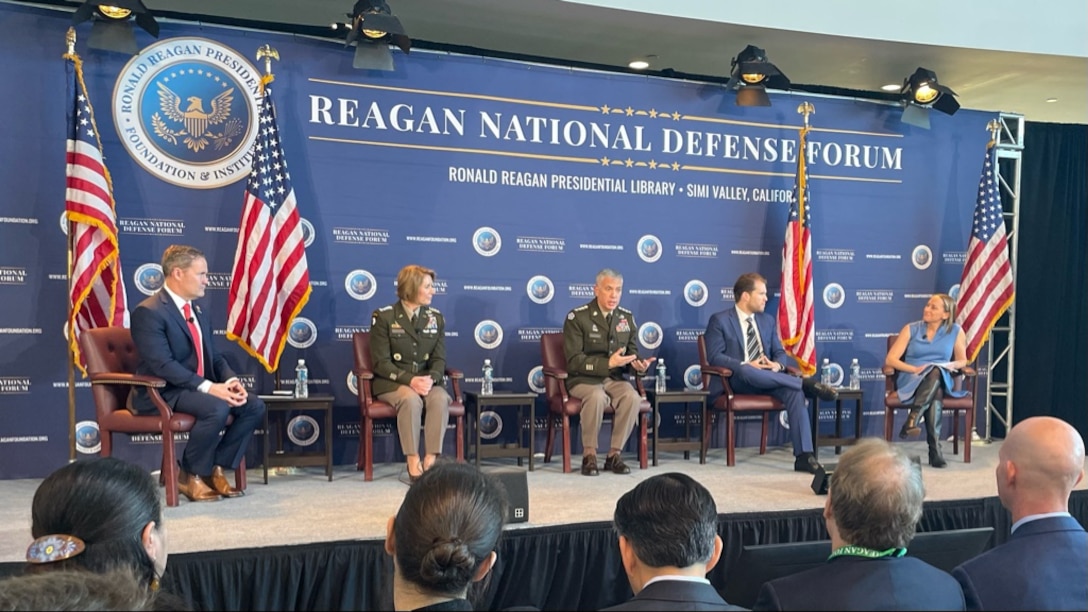 A great discussion at Reagan Institute about protecting our Hemisphere and our Homeland. U.S. Cyber Command and NSA
look forward to our continued work supporting policymakers and 
U.S. Southern Command in their work building stronger partnerships and outcomes for our allies and partners.