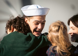 USS Thomas Hudner (DDG 116) returns to Naval Station Mayport.