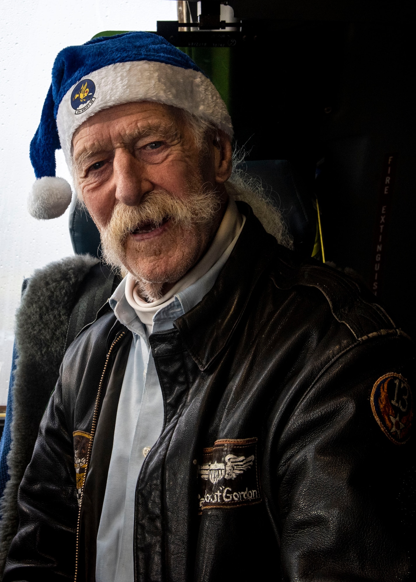 WWII veteran visits JBLM.
