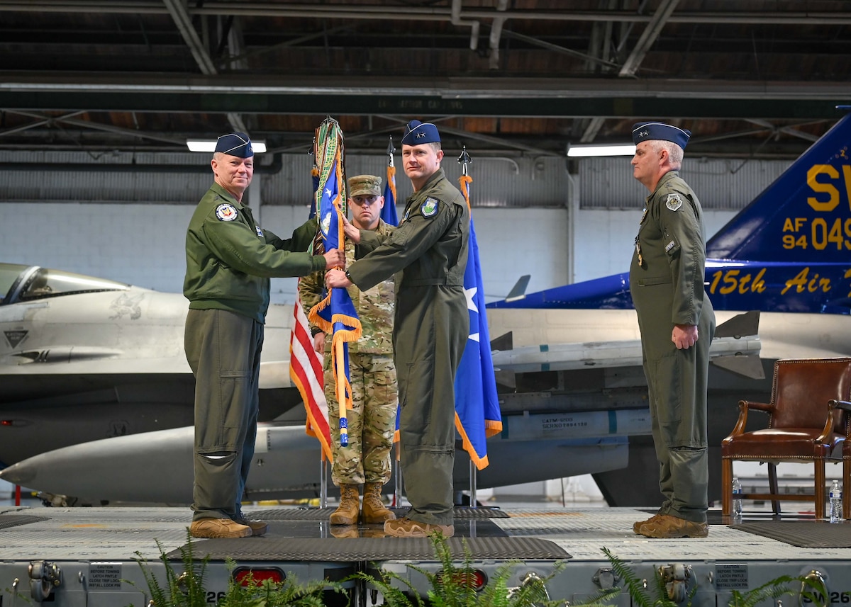 U.S. Air Force Maj. Gen. David B. Lyons assumed command of Fifteenth Air Force from Maj. Gen. Michael G. Koscheski during a change of command ceremony Jan. 5 at Shaw Air Force Base, South Carolina. Gen. Mark Kelly, commander of Air Combat Command, presided over the ceremony.
