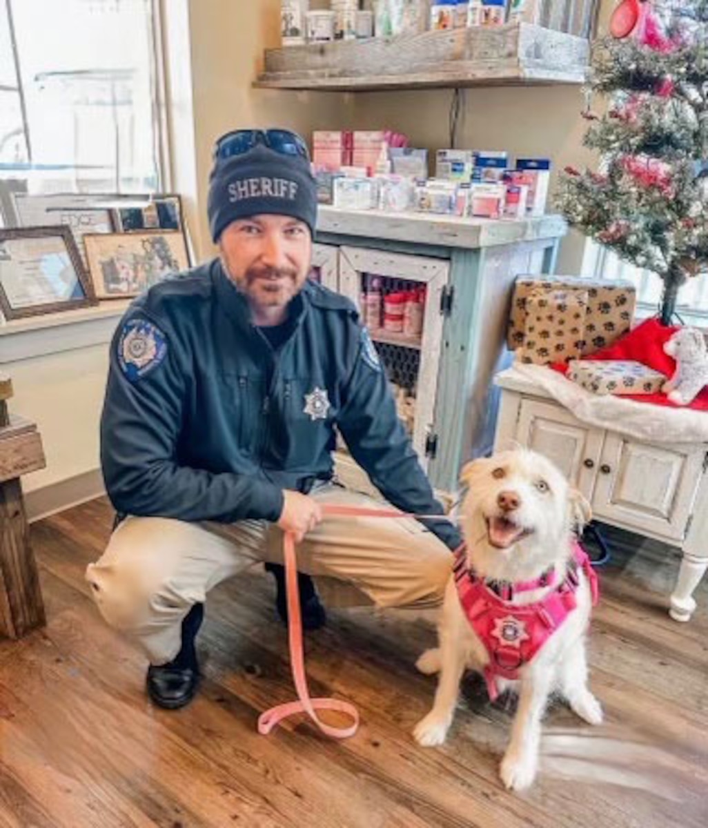 Man with therapy dog